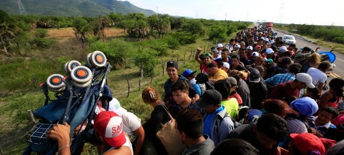 Μεξικό: Το πρώτο καραβάνι μεταναστών συνεχίζει προς την Πολιτεία Βερακρούς